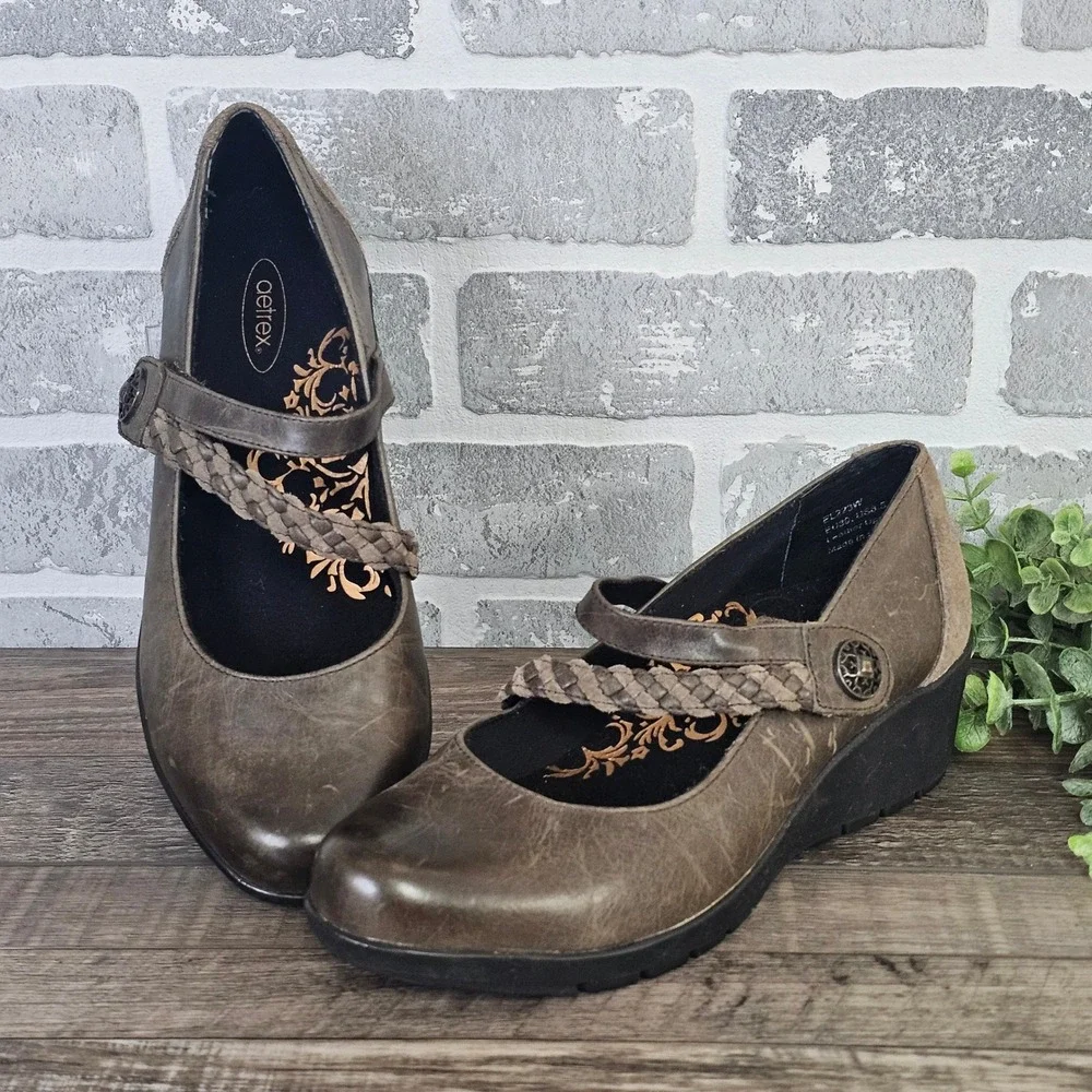 Aetrex Ivy Mary Jane Wedges Women's 8.5 Brown Leather EL223W